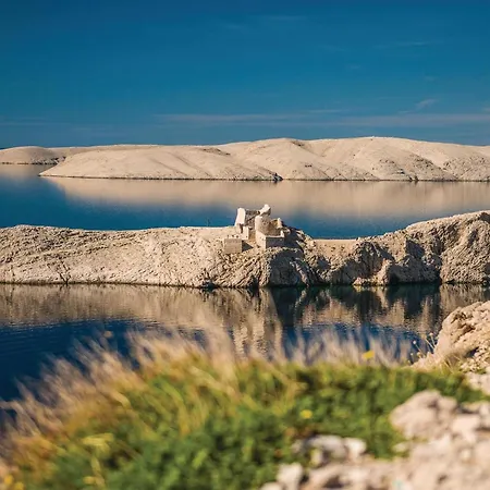 Apartment Lovely In With Wifi *