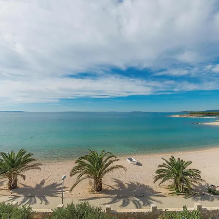 Lovely In With Wifi Apartman Povljana