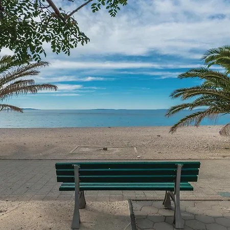 Lovely In With Wifi Apartman *