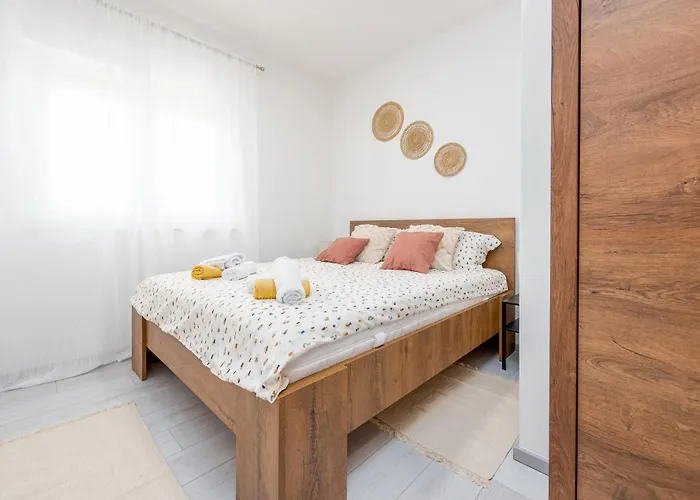 Lovely In With Wifi Apartman *