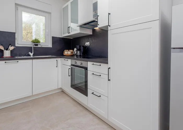 Lovely In With Wifi * Povljana