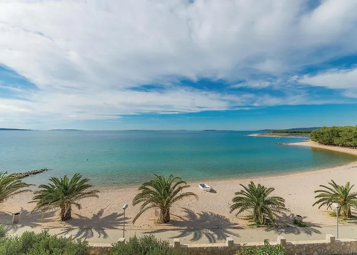 Lovely In With Wifi Apartman Povljana