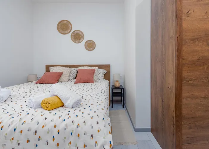 Lovely In With Wifi Apartman Povljana